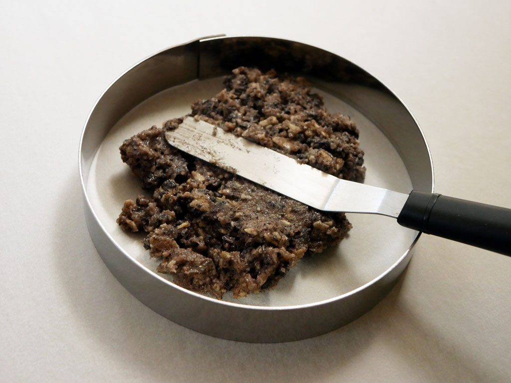 Making an oreo base